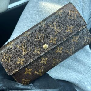Louis Vuitton Long Wallet
